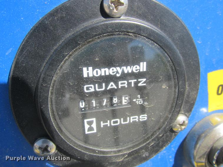 image for item DA3482 2008 Skylift Mini-Derrick 33 derrick digger