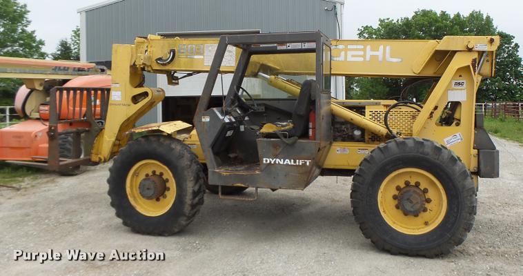 image for item DA3488 1994 Gehl 882 telehandler