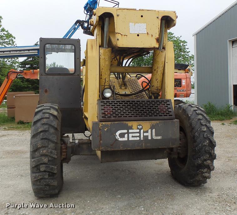 image for item DA3488 1994 Gehl 882 telehandler
