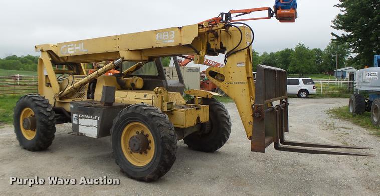image for item DA3488 1994 Gehl 882 telehandler