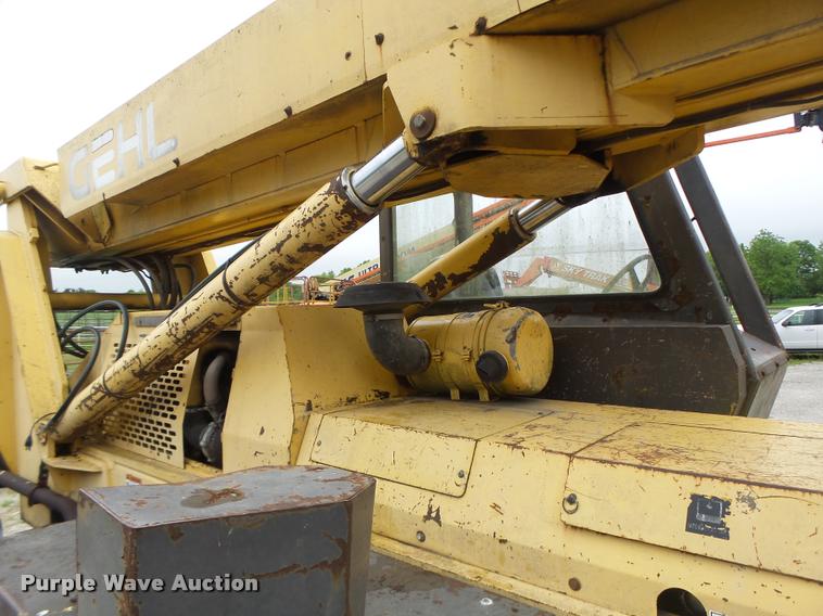 image for item DA3488 1994 Gehl 882 telehandler