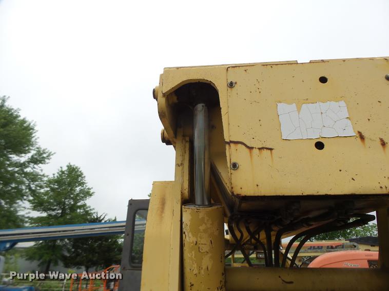 image for item DA3488 1994 Gehl 882 telehandler