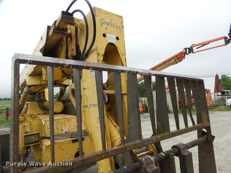 image for item DA3488 1994 Gehl 882 telehandler