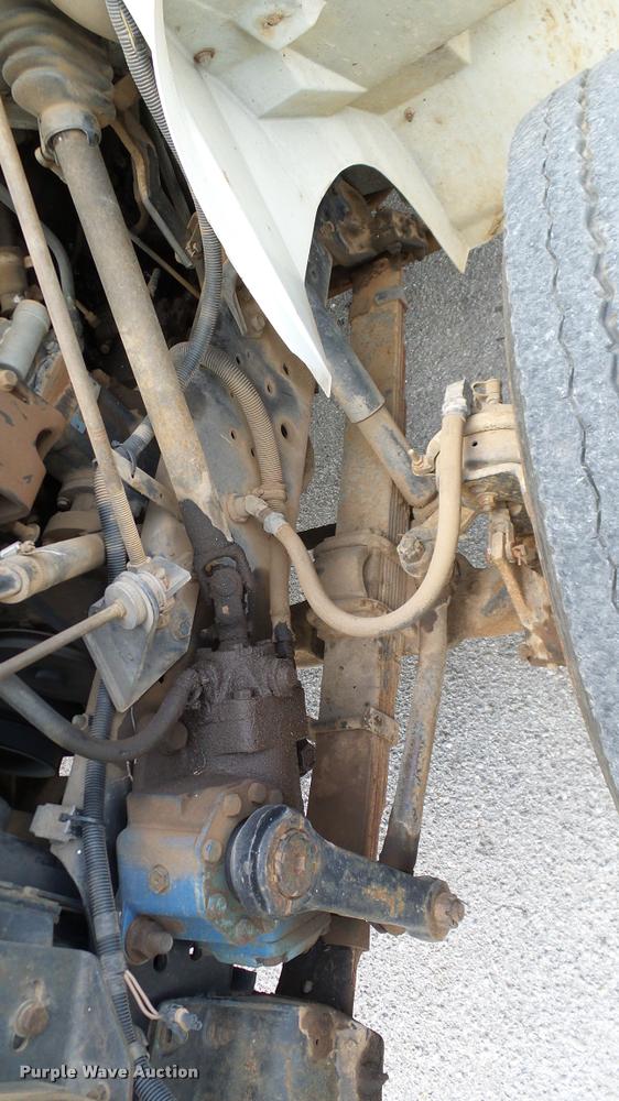 image for item DA6163 1994 International 8100 dump truck