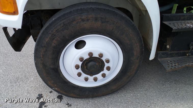 image for item DA6163 1994 International 8100 dump truck