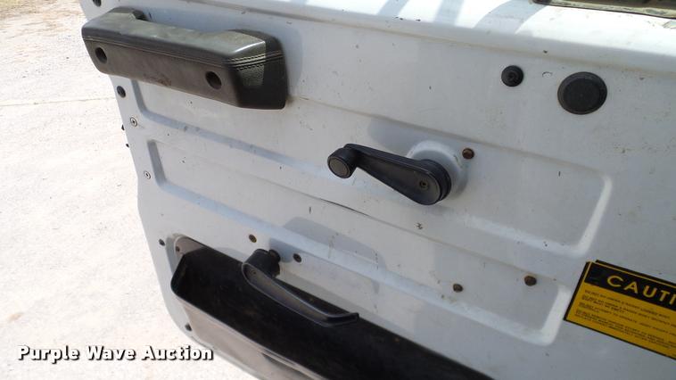 image for item DA6164 2002 International F4900 dump truck