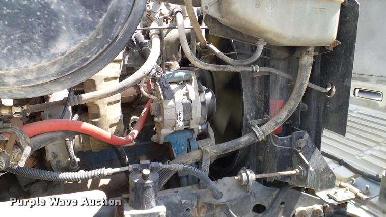 image for item DA6164 2002 International F4900 dump truck