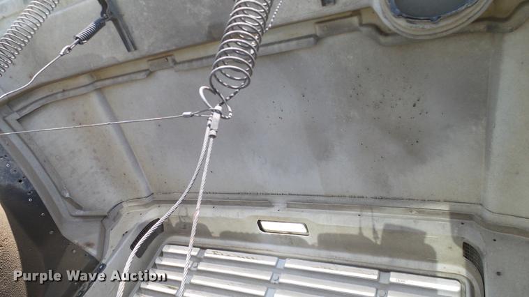 image for item DA6164 2002 International F4900 dump truck