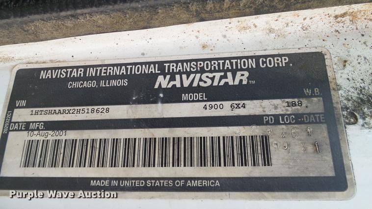 image for item DA6164 2002 International F4900 dump truck