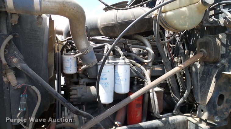 image for item DA6165 1997 Mack CH613 dump truck