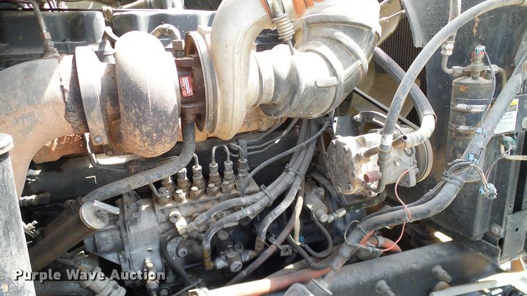 image for item DA6165 1997 Mack CH613 dump truck