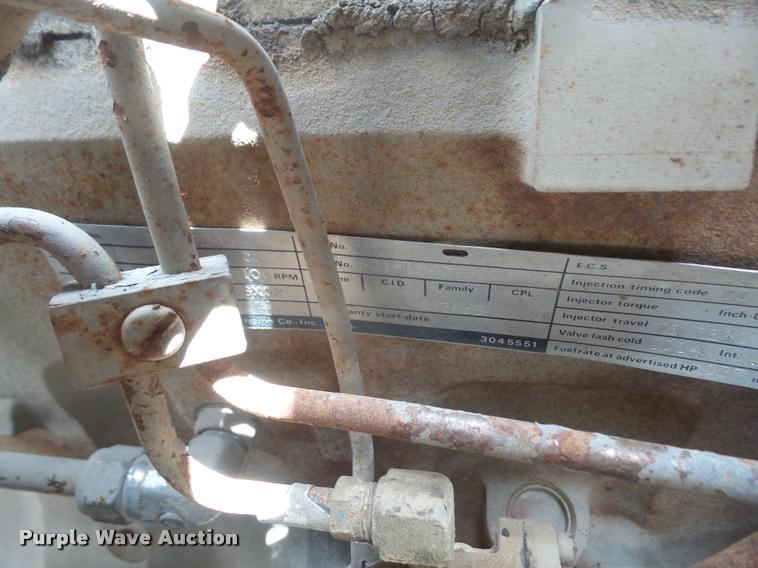 image for item DA6250 1987 Freightliner FLC112 tank truck