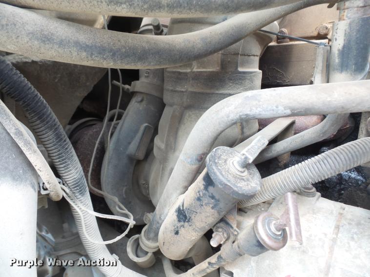 image for item DA6254 1999 International 8100 service truck