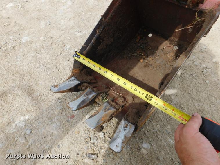 image for item DA6284 2001 Ditch Witch 3700 trencher