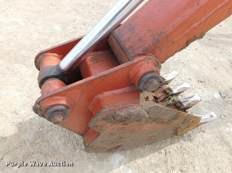 image for item DA6284 2001 Ditch Witch 3700 trencher