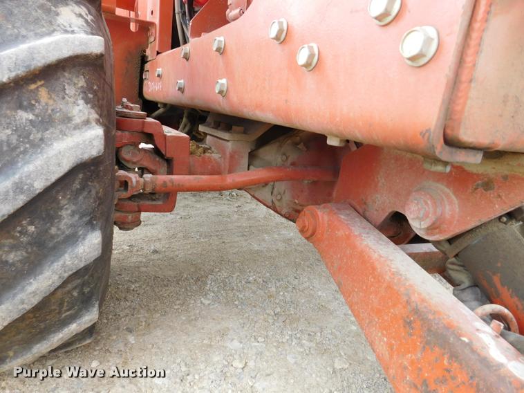 image for item DA6284 2001 Ditch Witch 3700 trencher