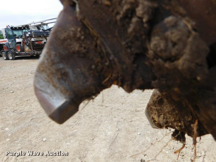 image for item DA6284 2001 Ditch Witch 3700 trencher