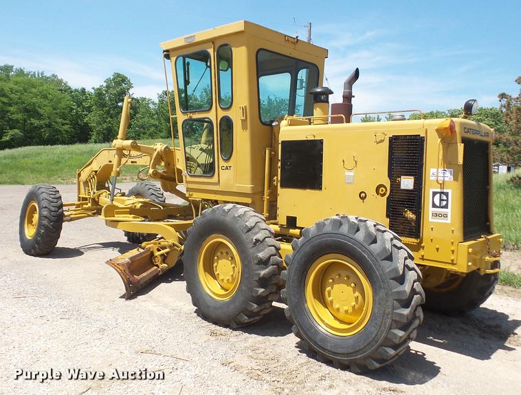 image for item DA6302 1979 Caterpillar 130G motor grader