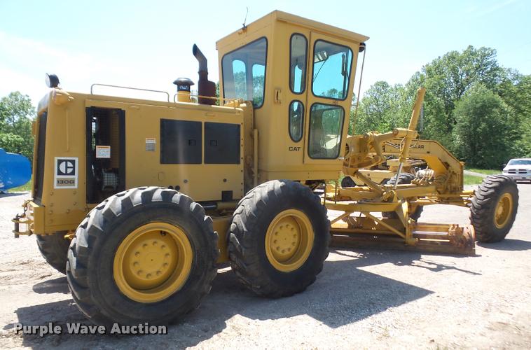 image for item DA6302 1979 Caterpillar 130G motor grader