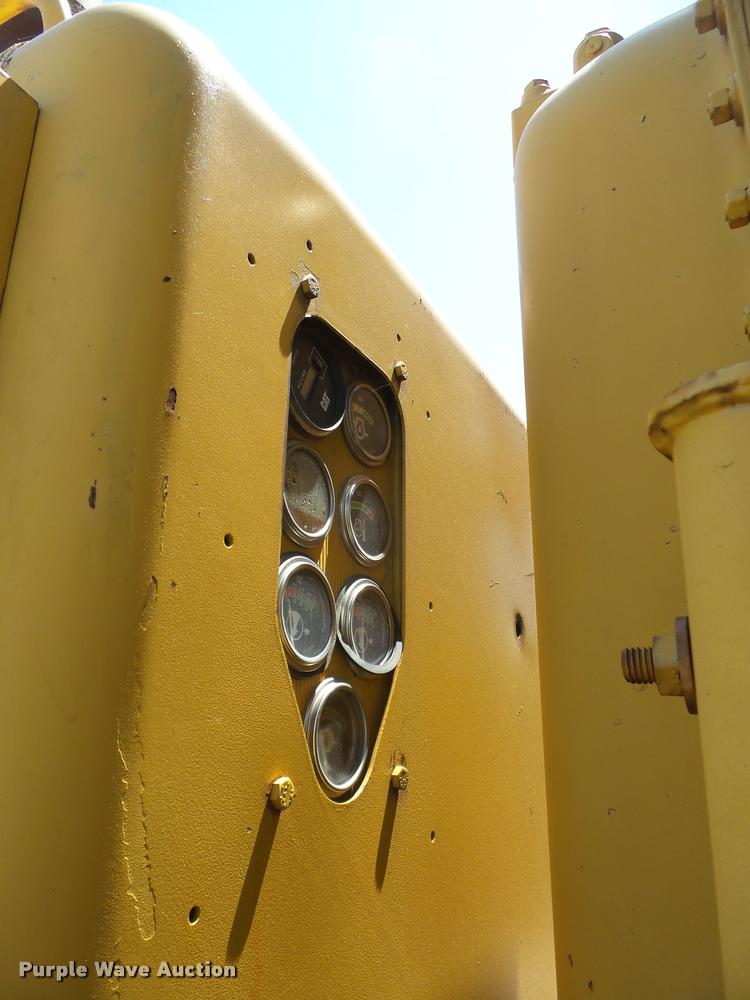 image for item DA6302 1979 Caterpillar 130G motor grader