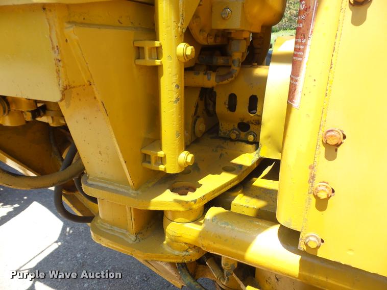 image for item DA6302 1979 Caterpillar 130G motor grader