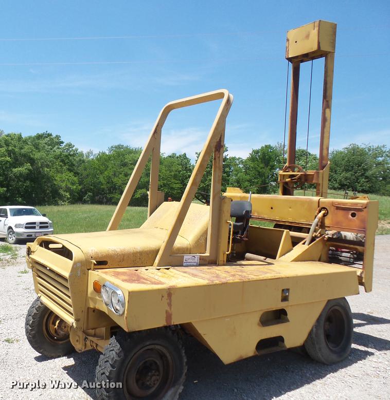 image for item DA6305 Broderson MH44A drop hammer