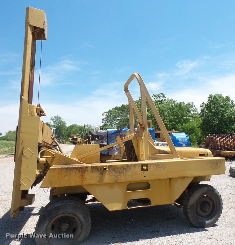 image for item DA6305 Broderson MH44A drop hammer