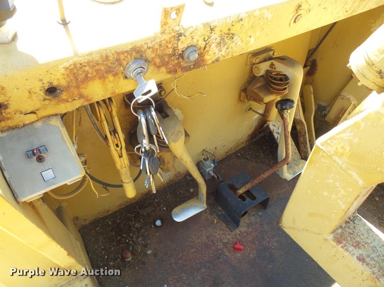 image for item DA6305 Broderson MH44A drop hammer