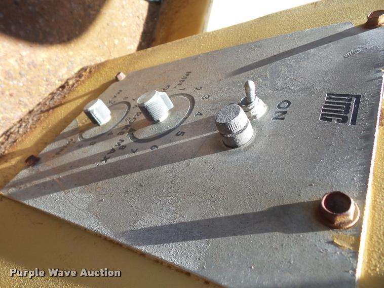 image for item DA6305 Broderson MH44A drop hammer