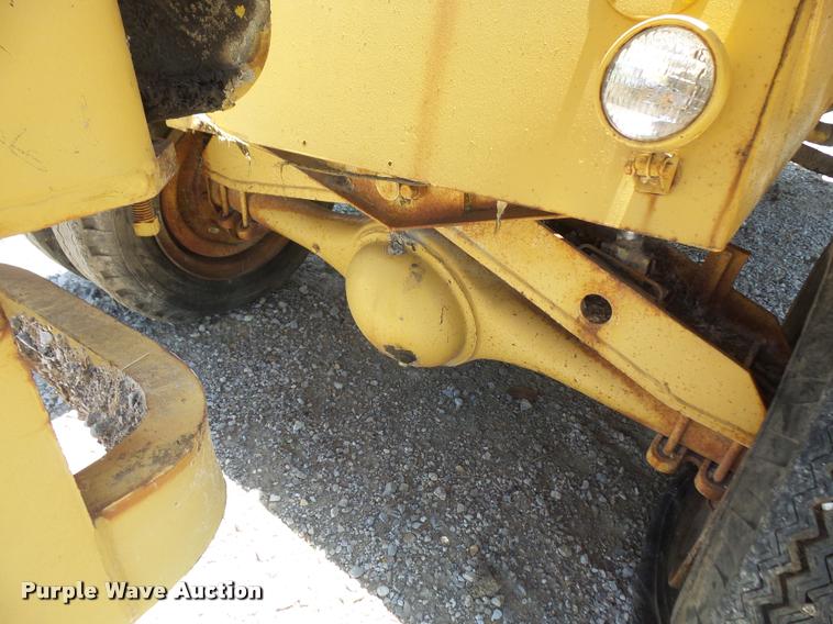 image for item DA6305 Broderson MH44A drop hammer