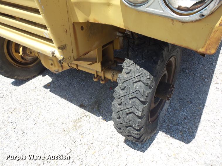 image for item DA6305 Broderson MH44A drop hammer