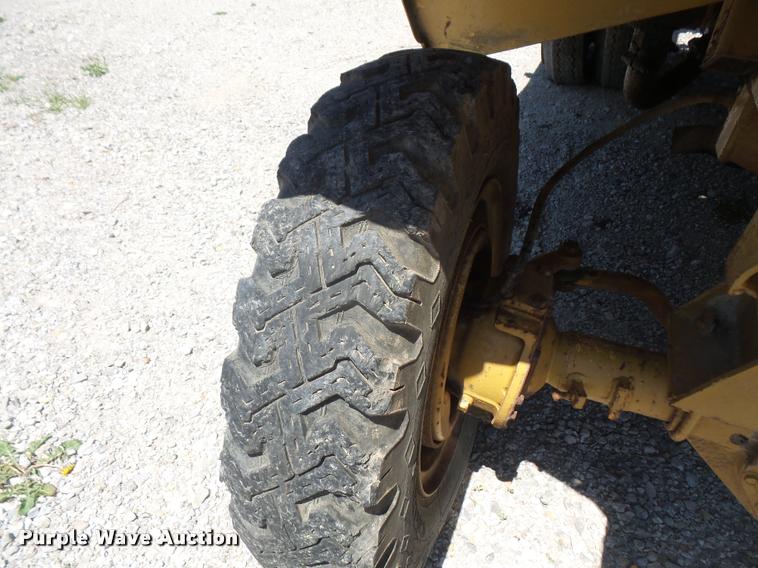 image for item DA6305 Broderson MH44A drop hammer