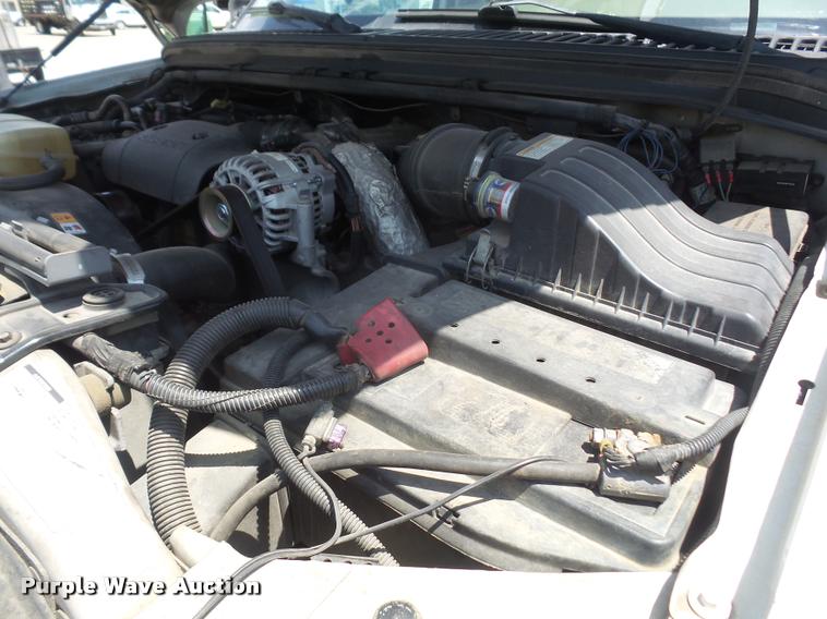 image for item DA6315 2001 Ford F550 Super Duty bucket truck