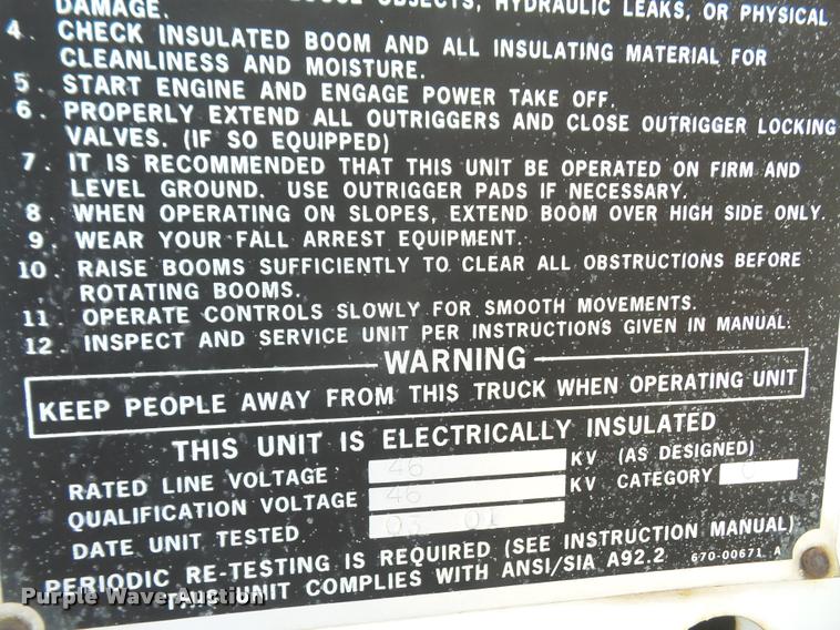 image for item DA6315 2001 Ford F550 Super Duty bucket truck