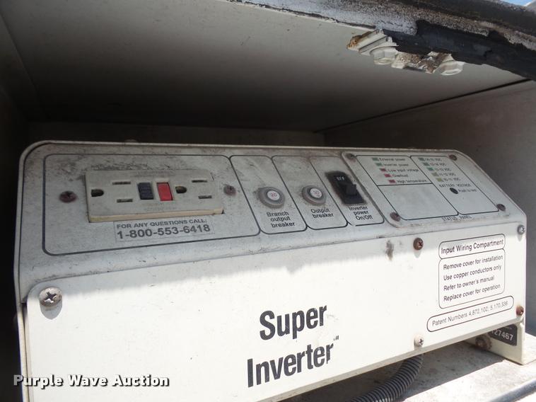 image for item DA6315 2001 Ford F550 Super Duty bucket truck