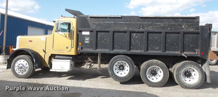 image for item DA6331 1989 Peterbilt 379 dump truck