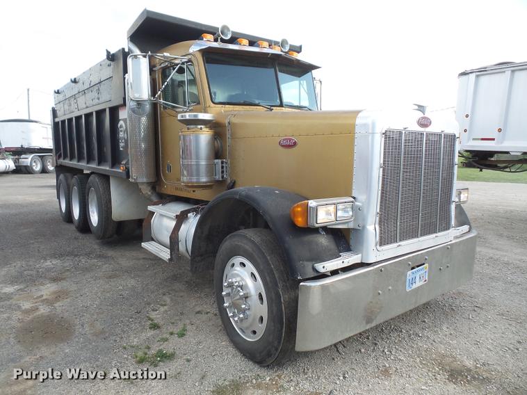 image for item DA6331 1989 Peterbilt 379 dump truck