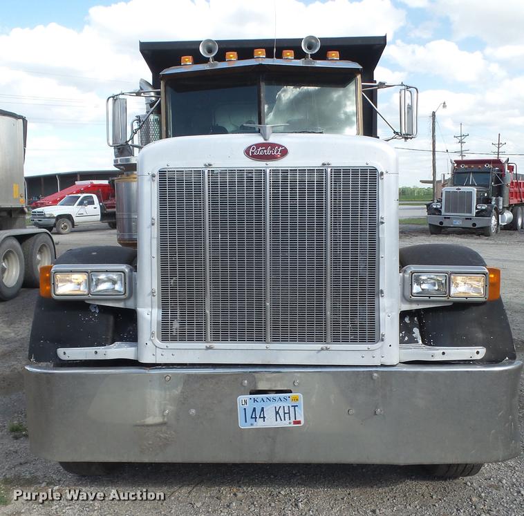 image for item DA6331 1989 Peterbilt 379 dump truck
