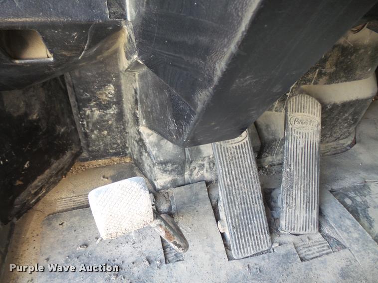 image for item DA6331 1989 Peterbilt 379 dump truck