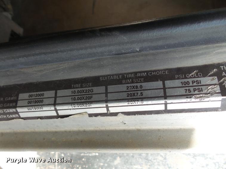 image for item DA6331 1989 Peterbilt 379 dump truck