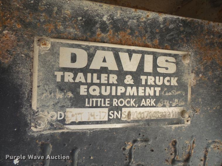 image for item DA6331 1989 Peterbilt 379 dump truck