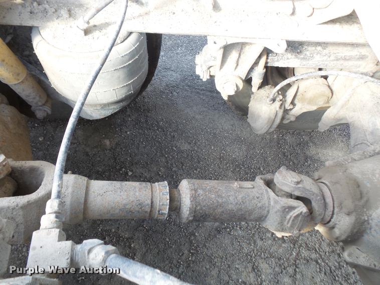 image for item DA6331 1989 Peterbilt 379 dump truck