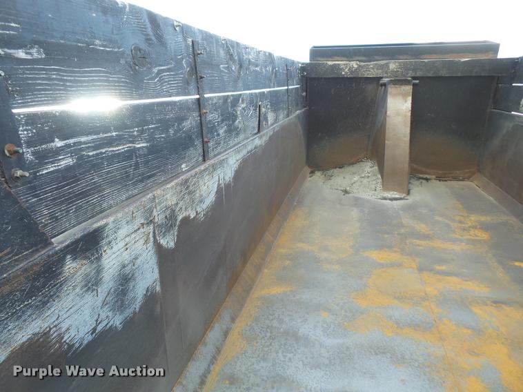 image for item DA6331 1989 Peterbilt 379 dump truck