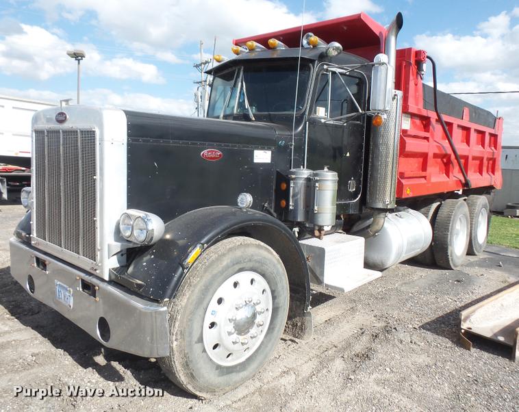 image for item DA6332 1977 Peterbilt 359 dump truck