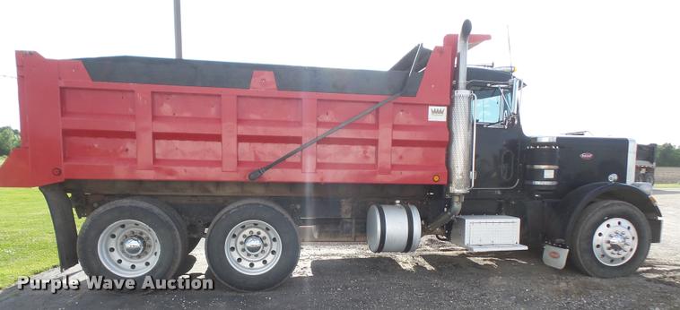 image for item DA6332 1977 Peterbilt 359 dump truck