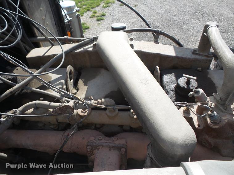 image for item DA6332 1977 Peterbilt 359 dump truck