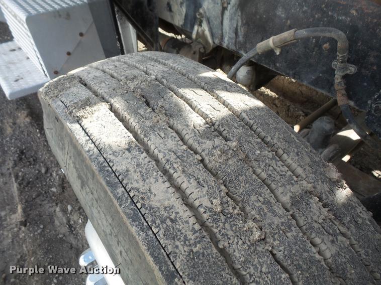 image for item DA6332 1977 Peterbilt 359 dump truck