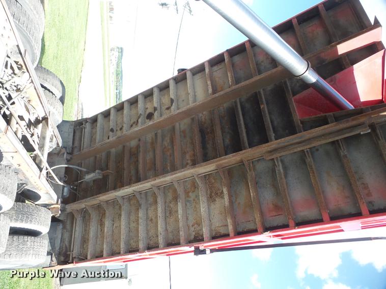 image for item DA6332 1977 Peterbilt 359 dump truck