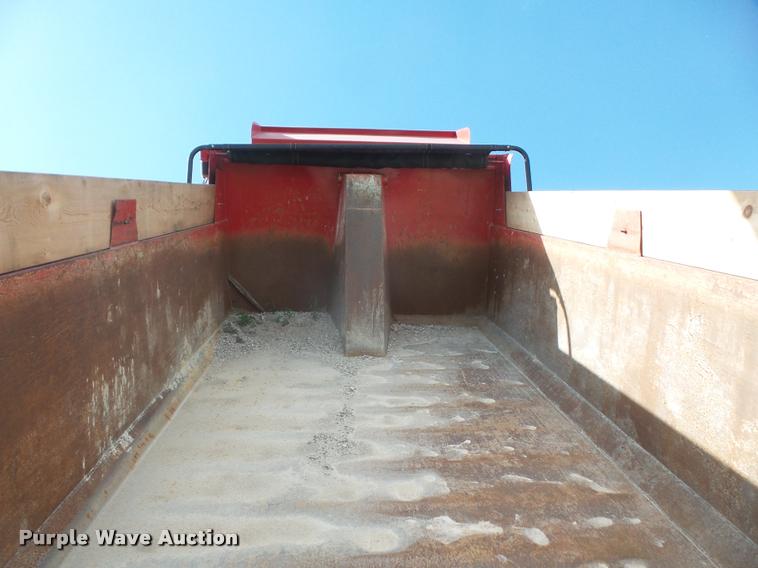 image for item DA6332 1977 Peterbilt 359 dump truck