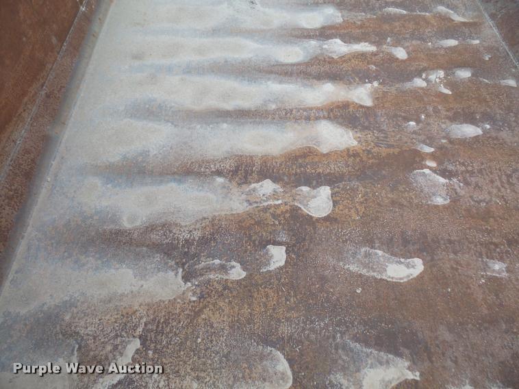 image for item DA6332 1977 Peterbilt 359 dump truck